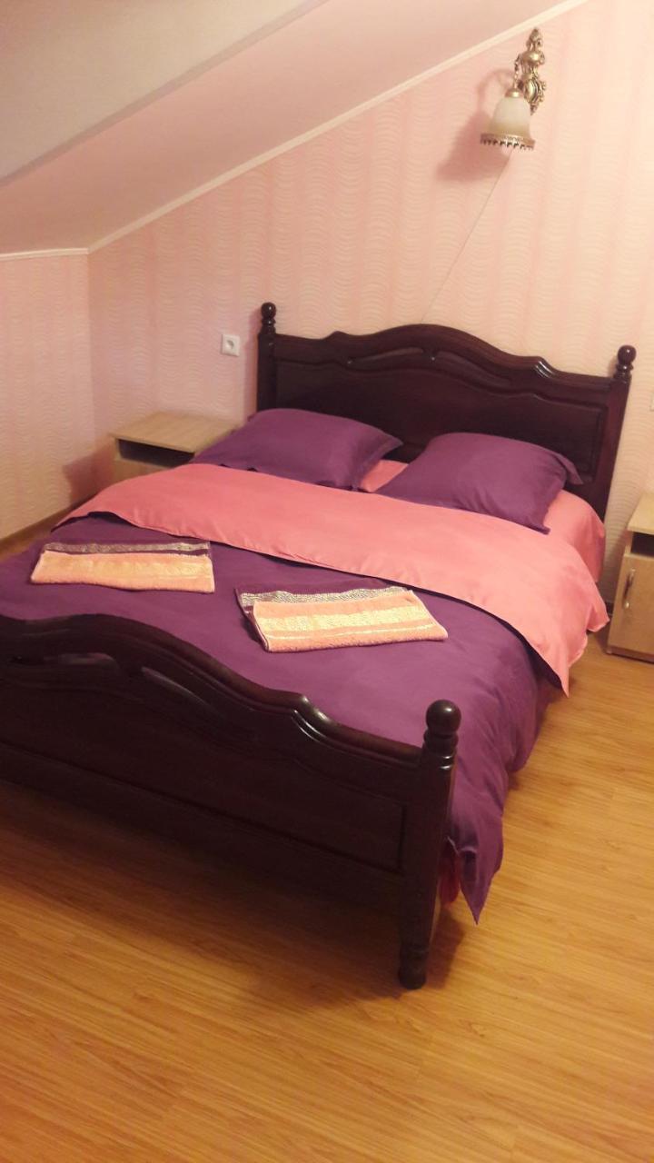 Nini Apartment Tbilisi Ngoại thất bức ảnh